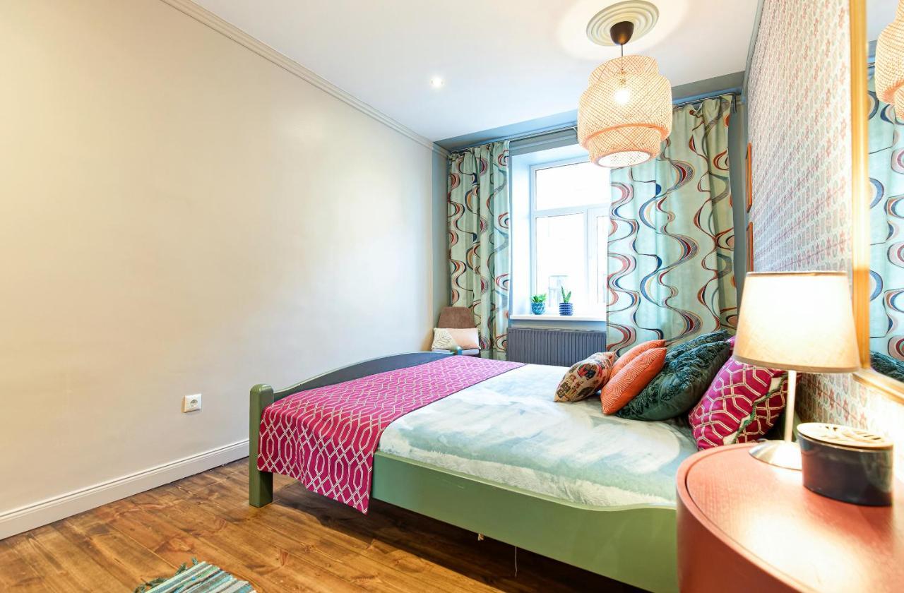 Self Check In Miera Art Apartment Riga Bagian luar foto