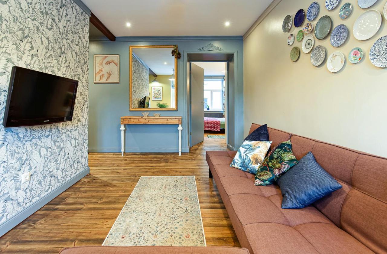 Self Check In Miera Art Apartment Riga Bagian luar foto
