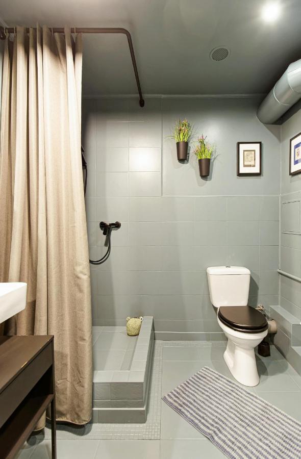 Self Check In Miera Art Apartment Riga Bagian luar foto